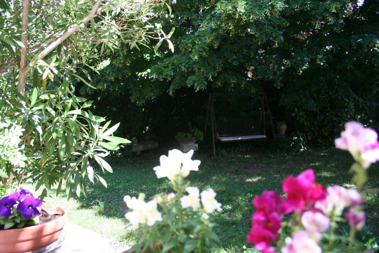 أفينيون Le Mas Des Dames Appartement المظهر الخارجي الصورة