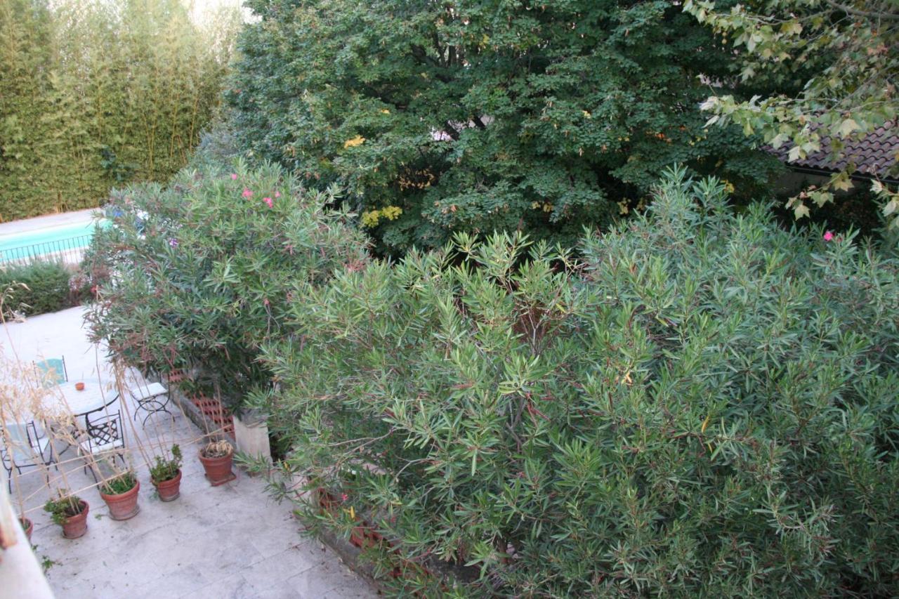 أفينيون Le Mas Des Dames Appartement المظهر الخارجي الصورة