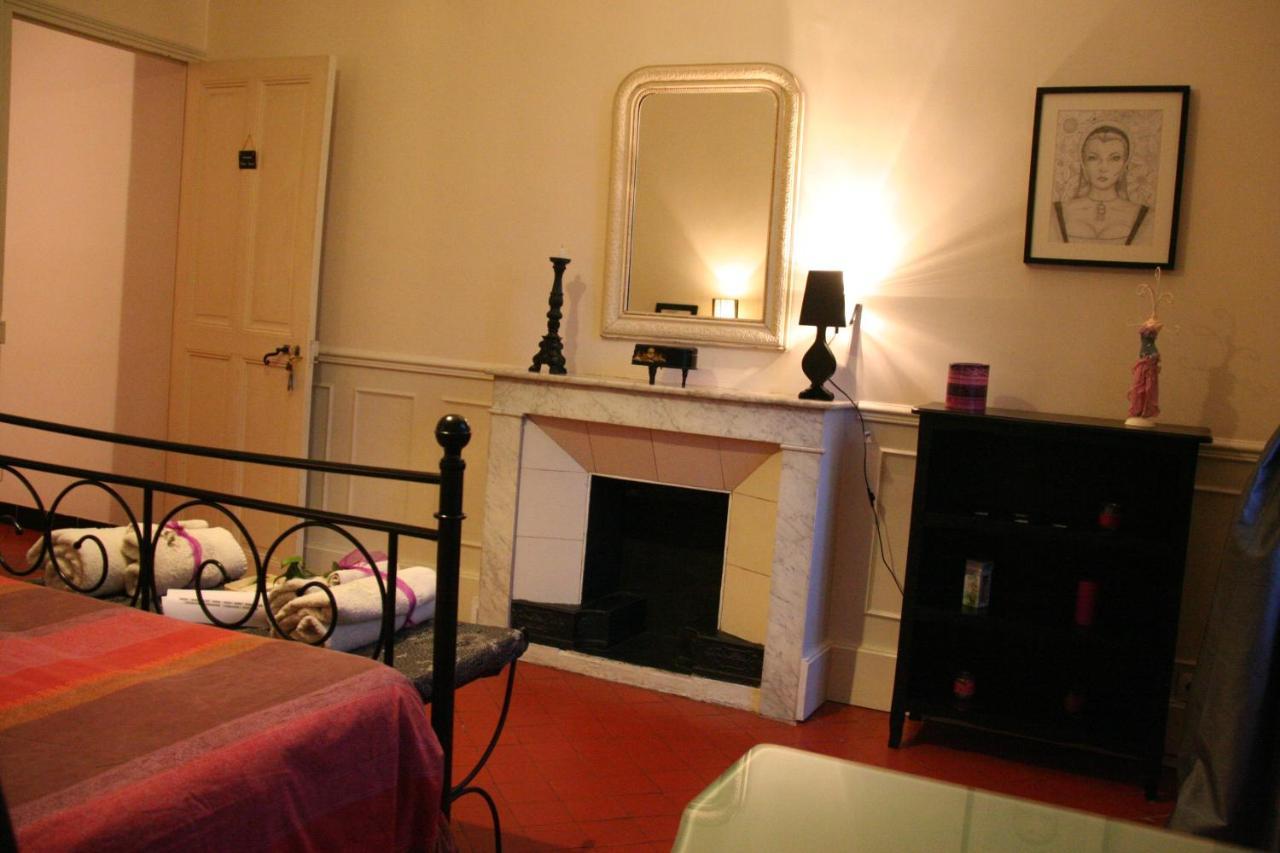 أفينيون Le Mas Des Dames Appartement المظهر الخارجي الصورة